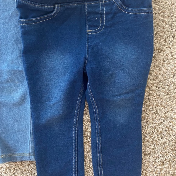 Bundle of 4 Baby Girl Jeans - Picture 4 of 5